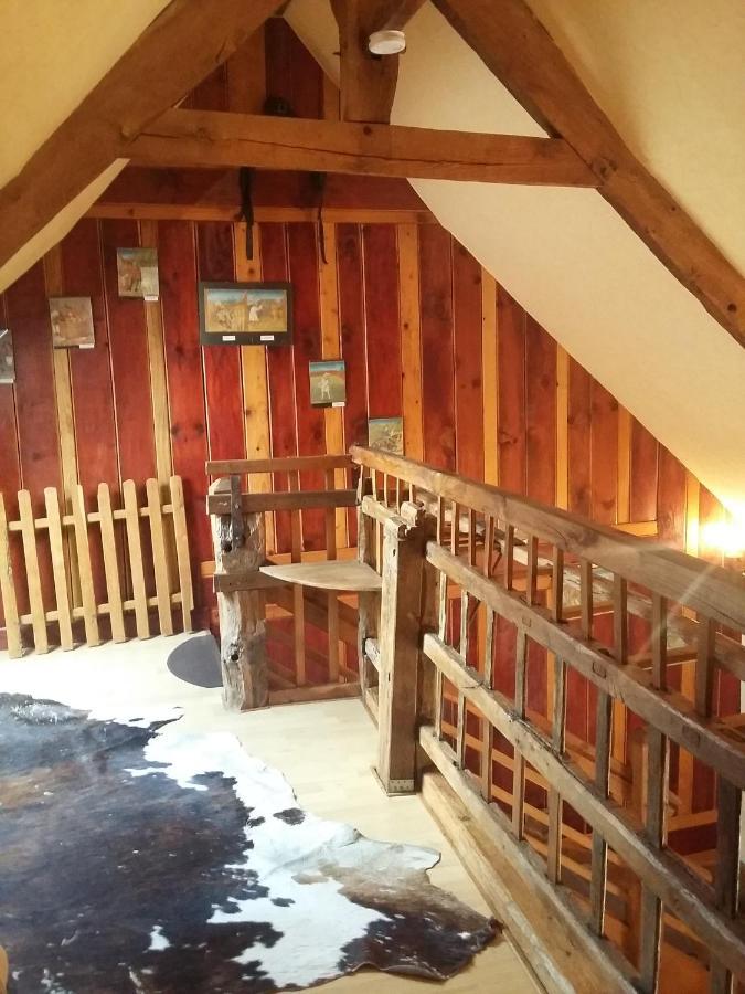Les Petites Chapelles Bed & Breakfast Saint-Pierre-de-Plesguen Ngoại thất bức ảnh
